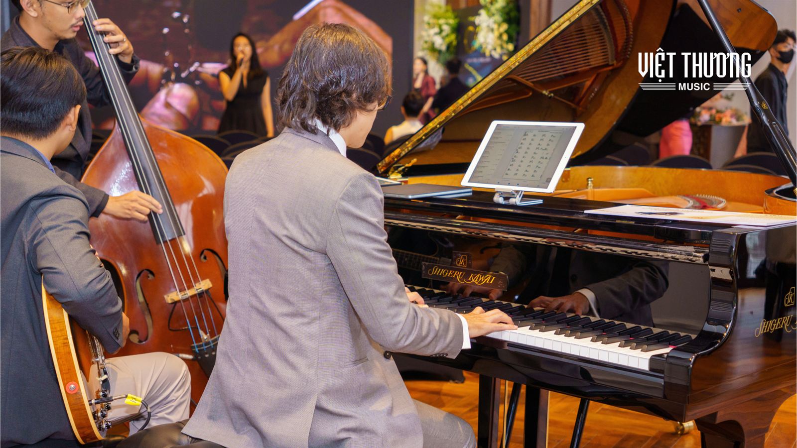 Tiết mục hòa tấu trên đàn Shigeru Kawai SK-5